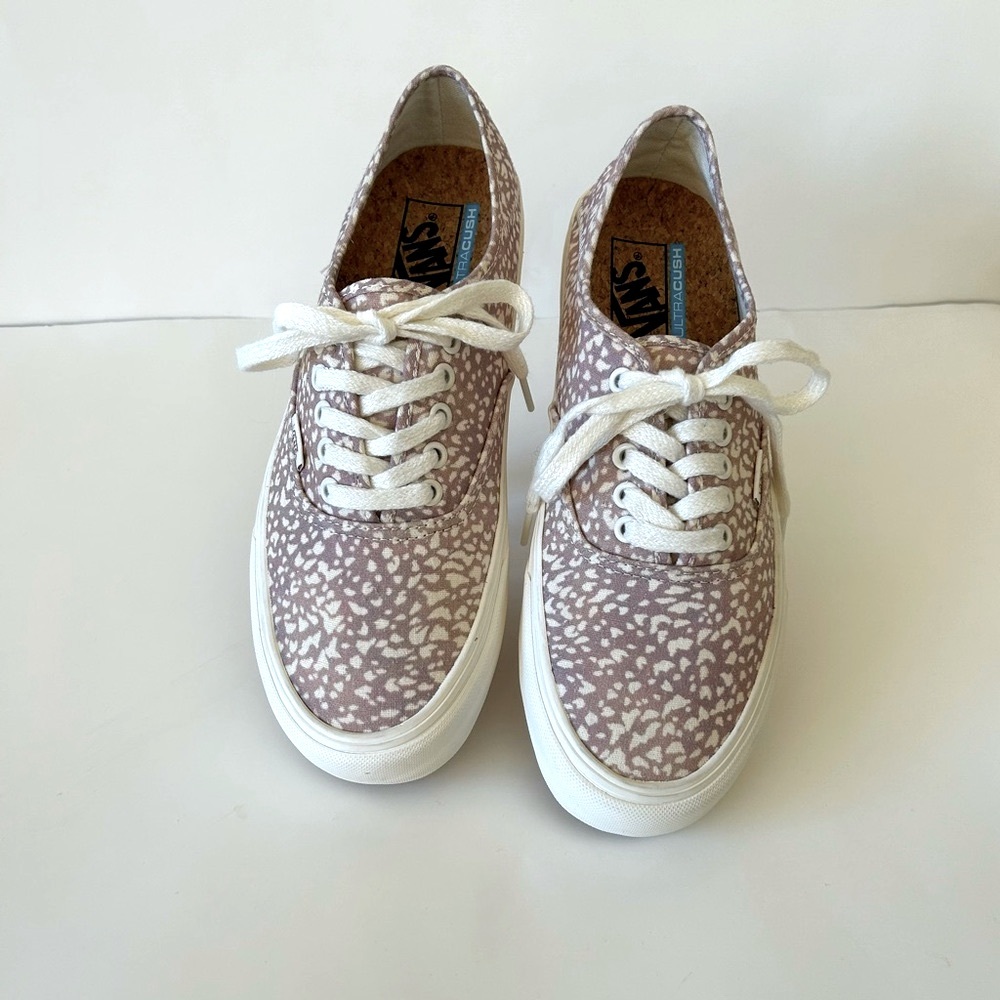 VANS Authentic Sf Eco Theory Animal Print Men size 9 Women size 10.5